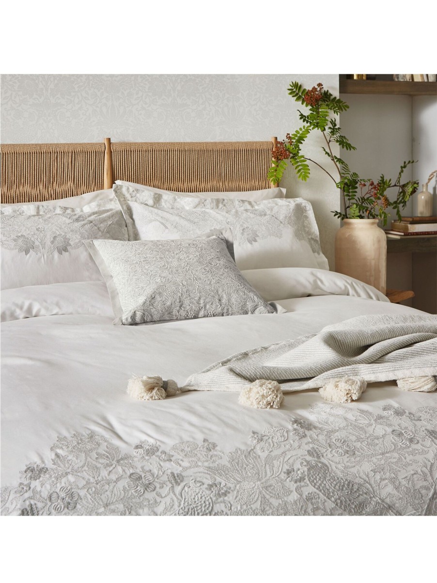 Home & Tech Morris & Co Bed Linen | Pure Strawberry Thief Embroidery Duvet Cover Silver